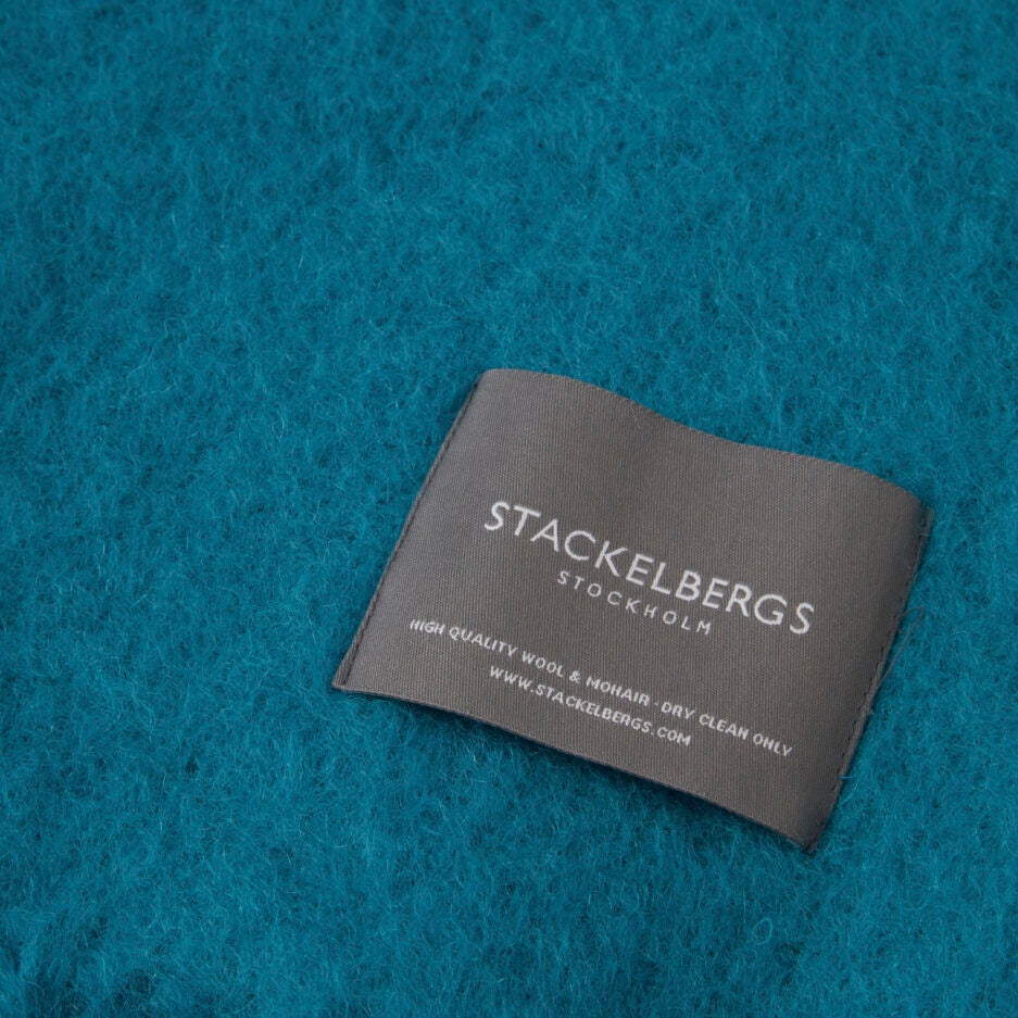 4068-stackelbergs-mohair-emerald-close-up