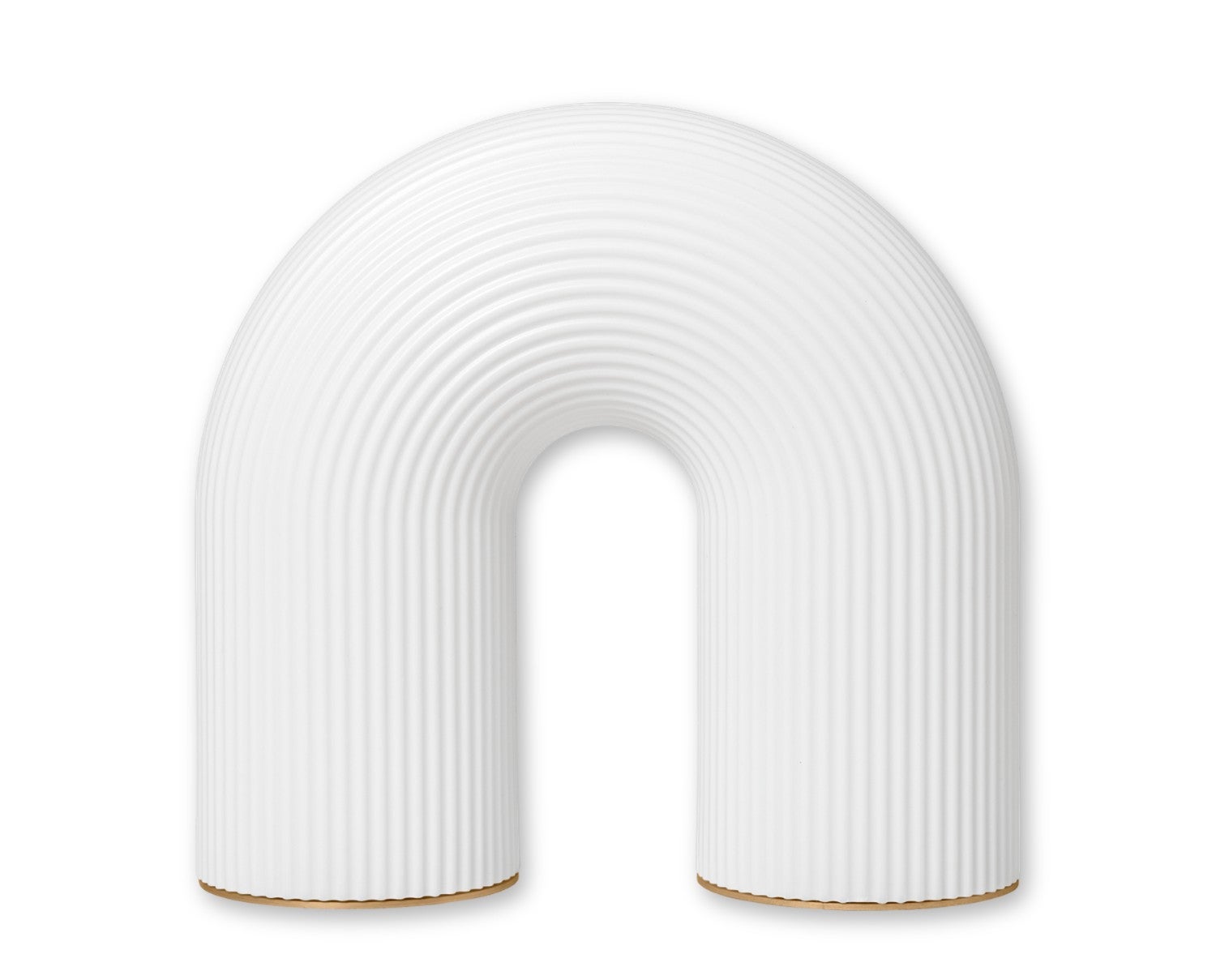 Ferm-Living-Vuelta-Outdoor-Portable-Lamp-H25-White-1