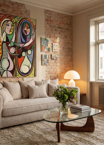 Cornell-Sofa-Tinted-objects-sand-soft-boucle-brickwall-3