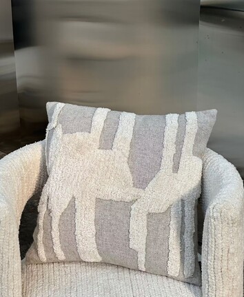 Eksand-Cushion-Lifestyle-1