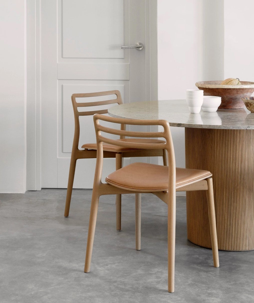 Black-Friday-erbjudande-designmöbler-inredning-bord-stolar-Vipp-Front-of-Sweden