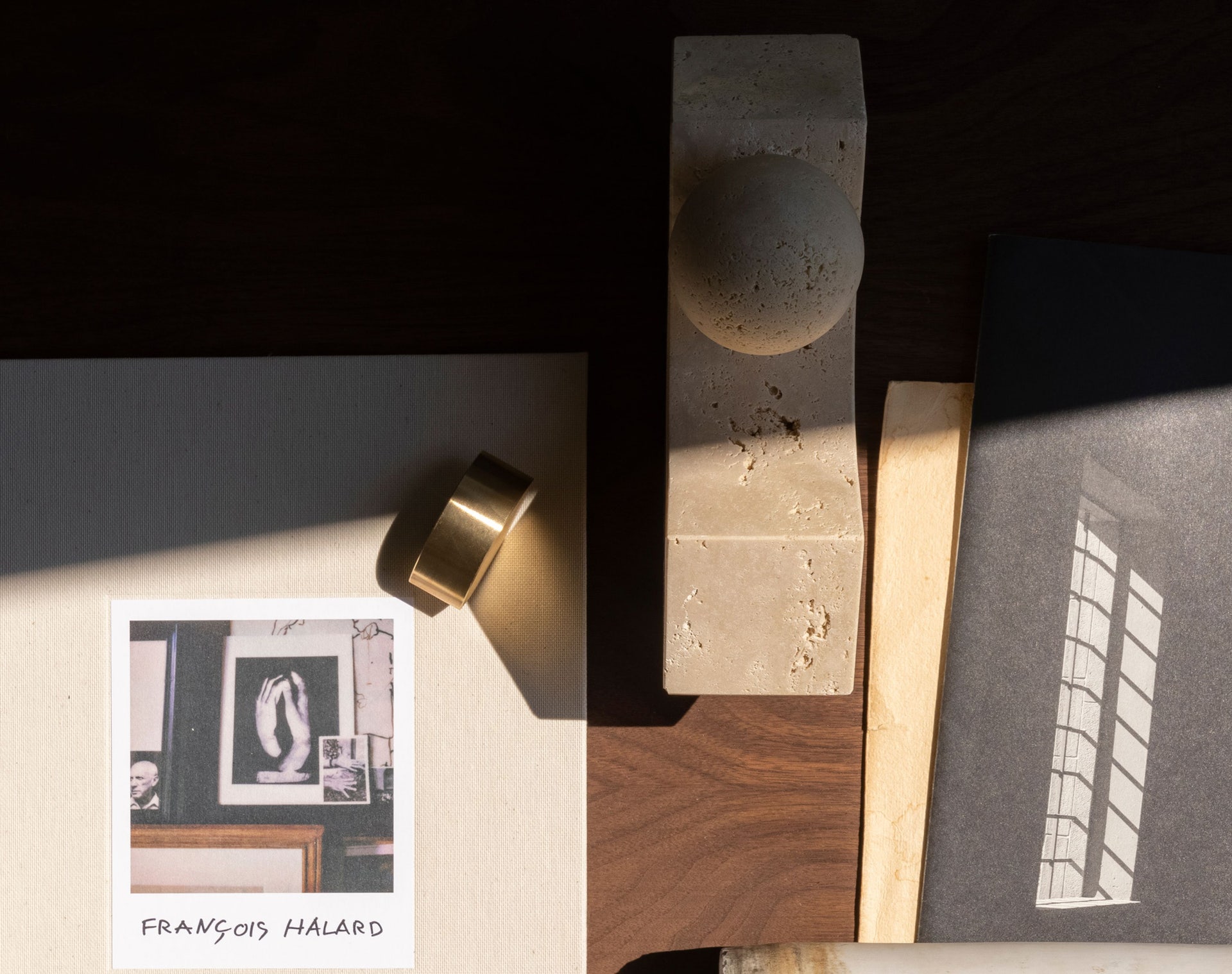 Cache_brand_lifestyle_image.jpg Cache_brand_lifestyle_image