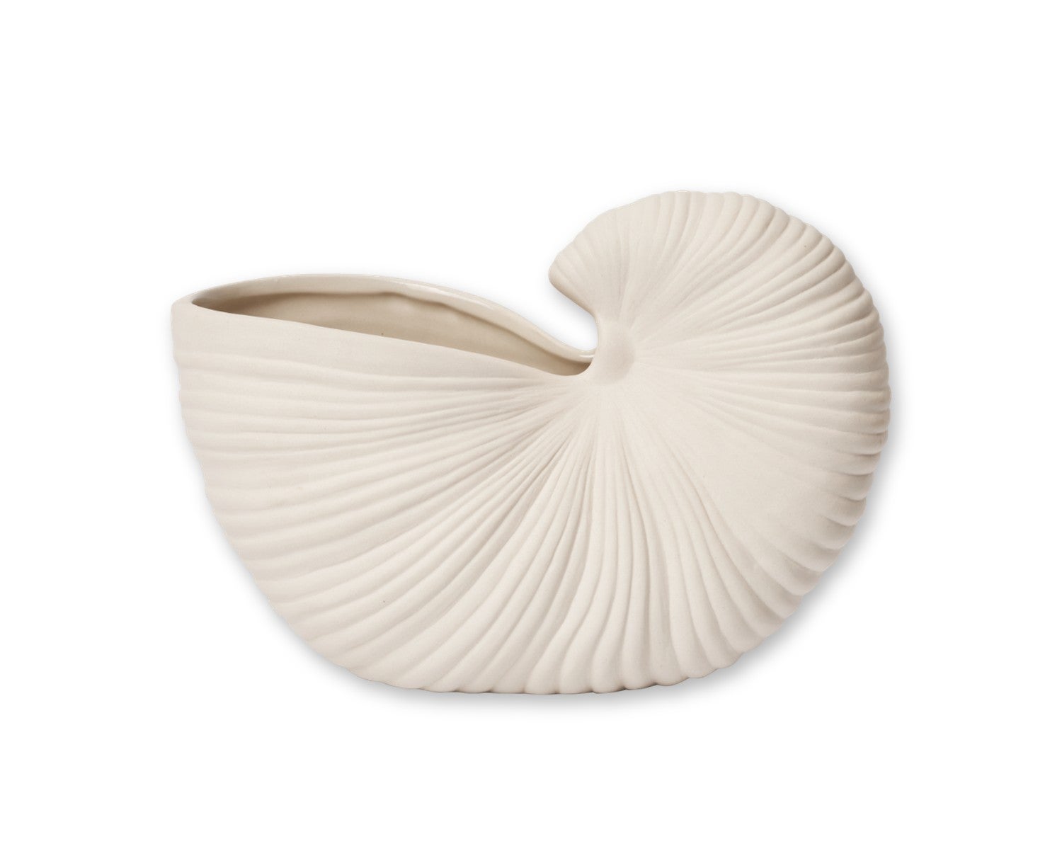 Ferm-Living-Shell-Pot-23-Off-white-1
