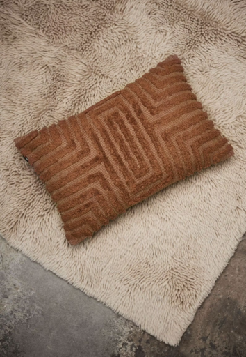 Telin-Cushion-Rust-Lifestyle