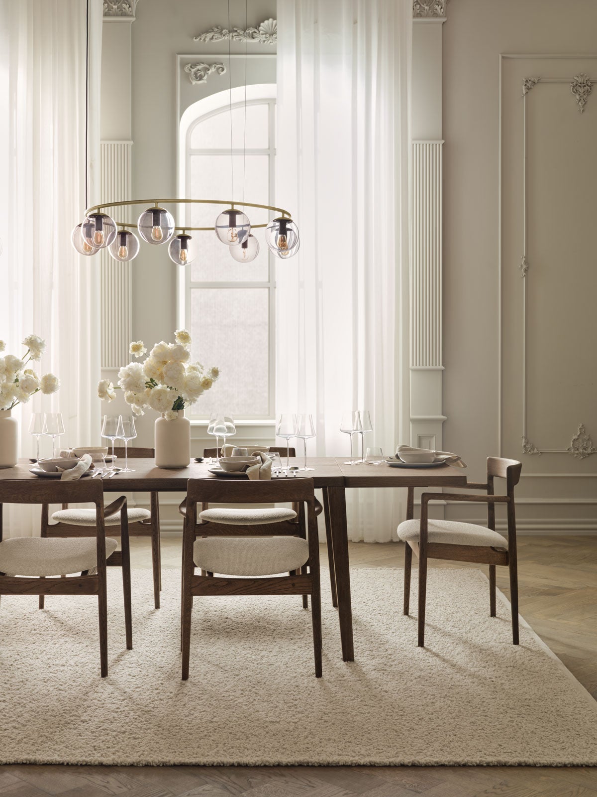 Bolia-Calma-Dining-Chair-Lifestyle-3