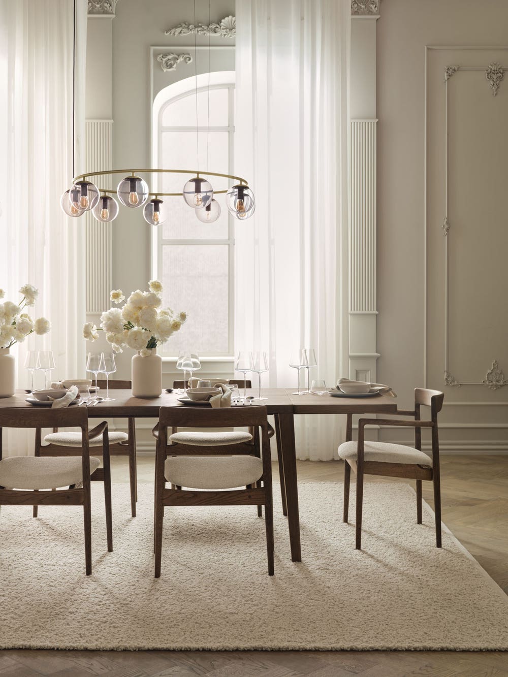 Bolia-Calma-Dining-Chair-Lifestyle-3.jpg Bolia-Calma-Dining-Chair-Lifestyle-3