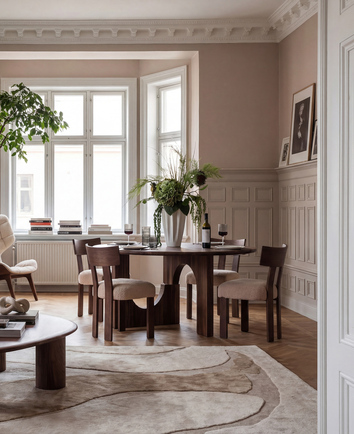 Sanders-dining-table-walnut-livingroom-tinted-objects-2